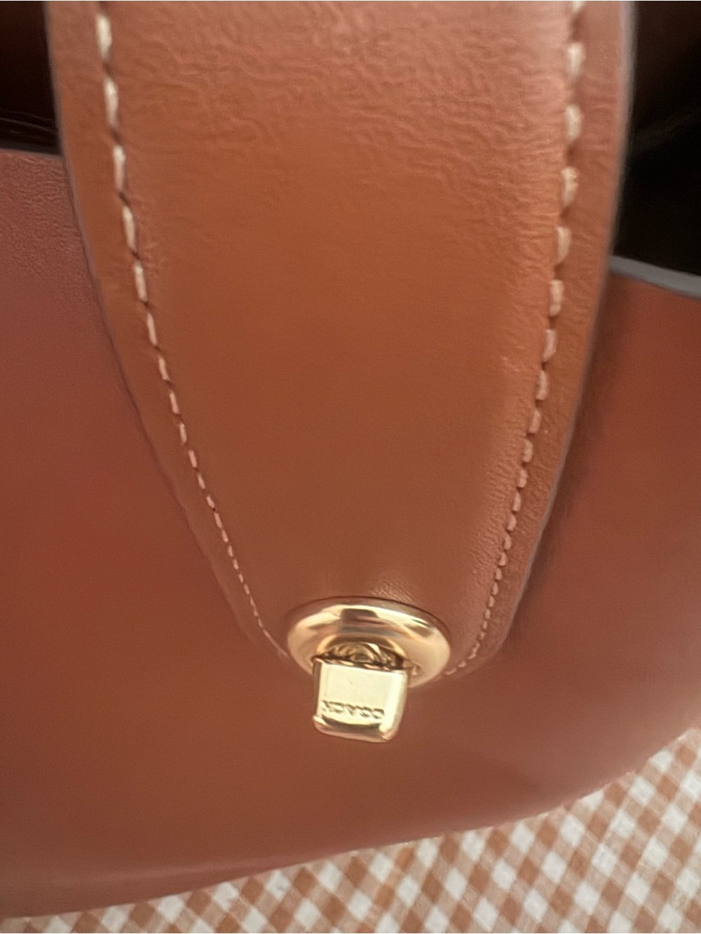 COACH Hadley Brown Leather Tote Bag - Turnlock Detail - Picture 3 of 12